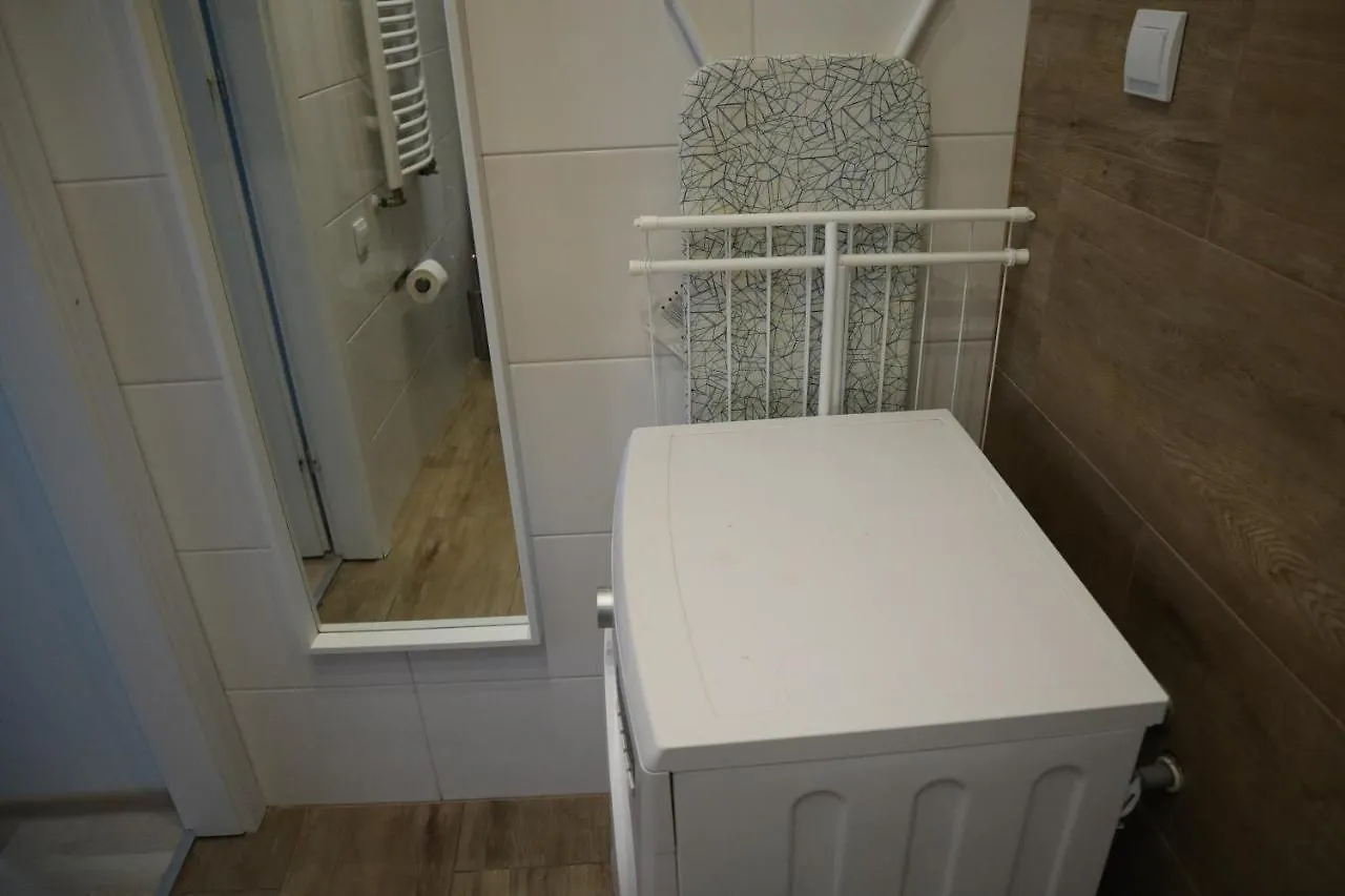 Milo Mi - 2 Bedroom Apartment In The Old Town Poznan