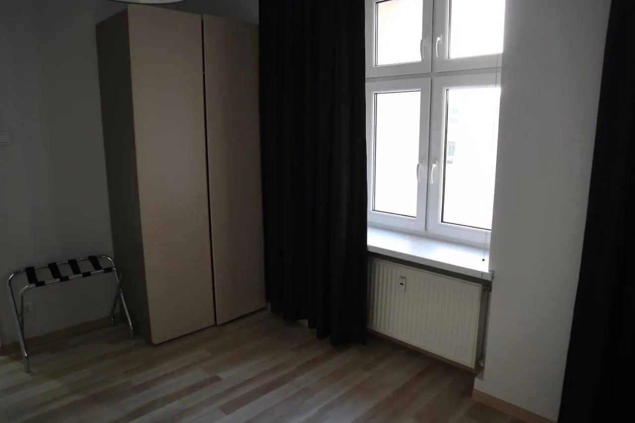 Milo Mi - 2 Bedroom Apartment In The Old Town Poznan Poland